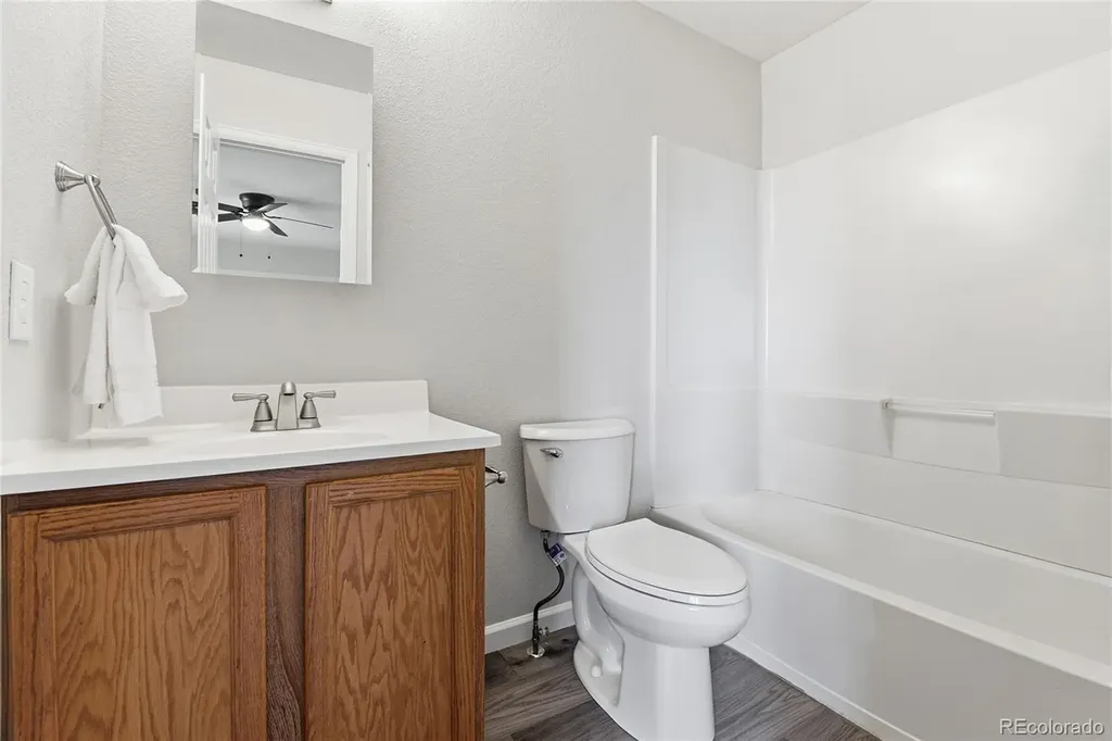6011 S Zante Circle Aurora CO 80015