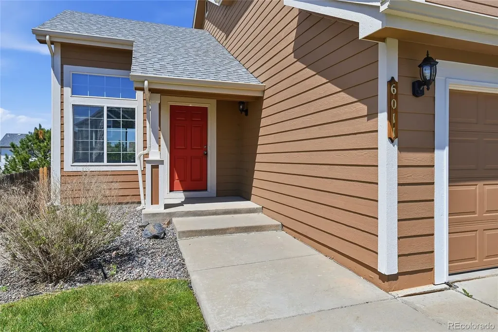 6011 S Zante Circle Aurora CO 80015