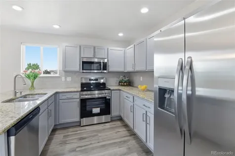 6011 S Zante Circle Aurora CO 80015