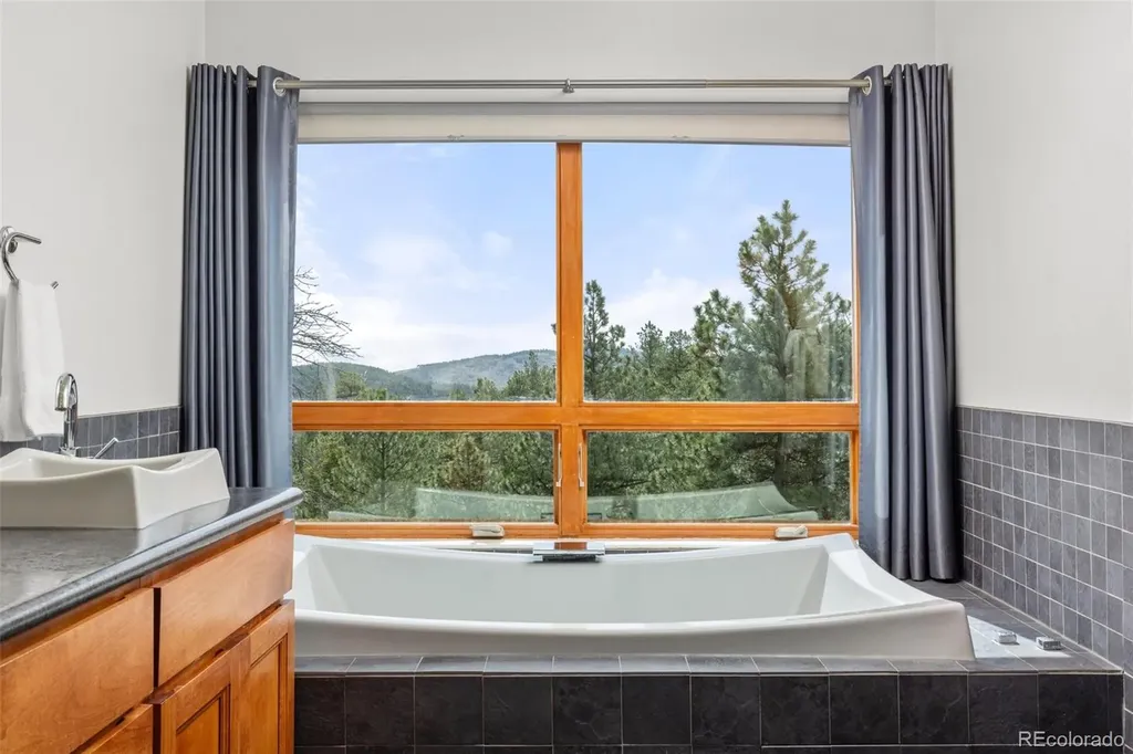 729 Sawmill Road Loveland CO 80537