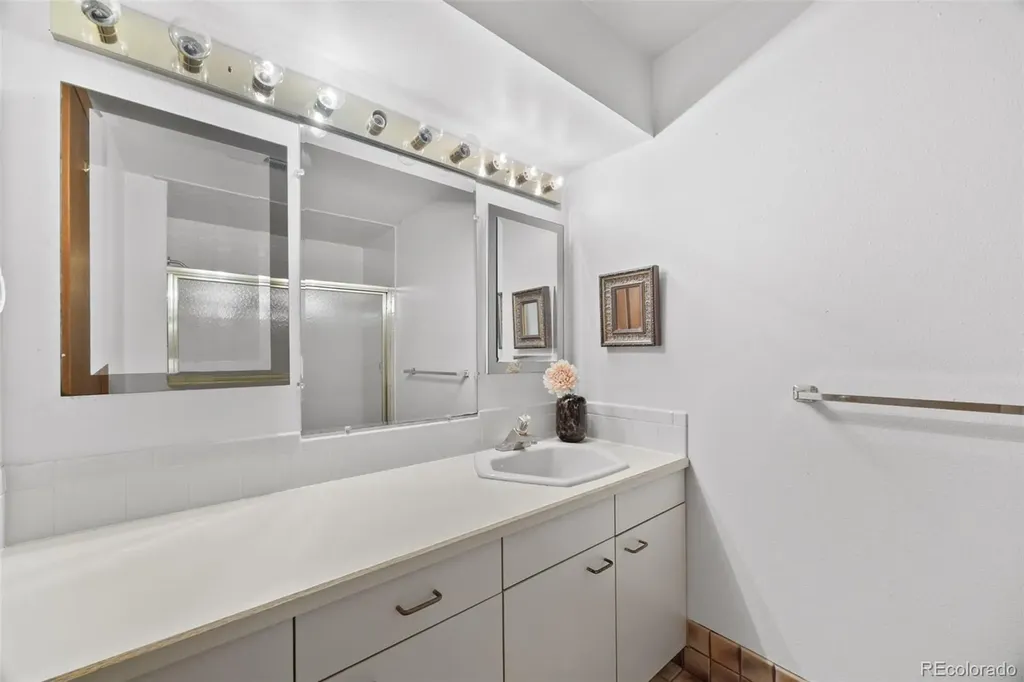 9855 E Dorado Avenue Greenwood Village CO 80111
