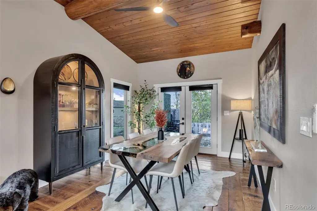 6876 Surrey Trail Littleton CO 80125