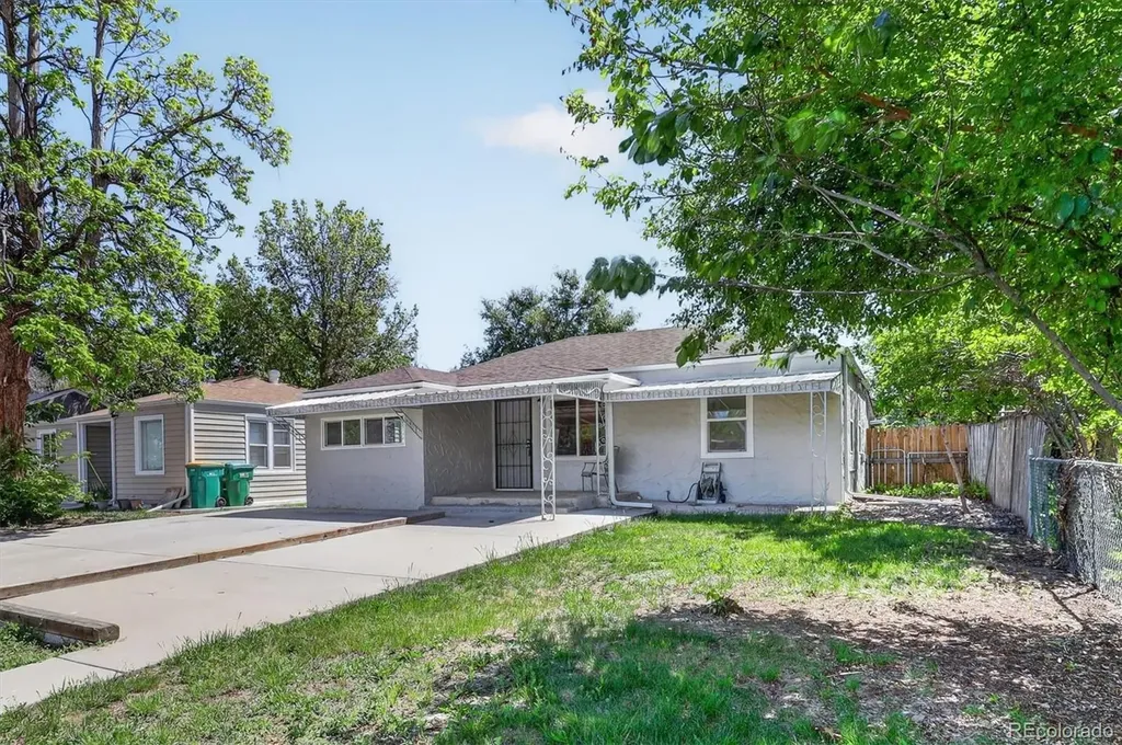 1908 Geneva Street Aurora CO 80010