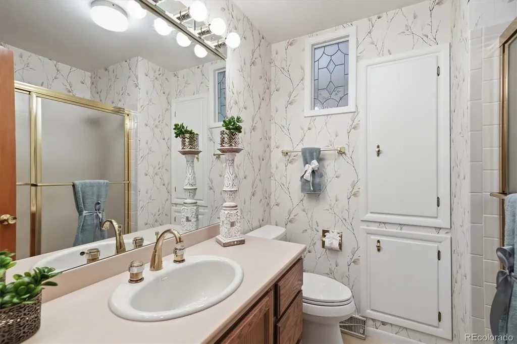 2182 W Briarwood Avenue Littleton CO 80120
