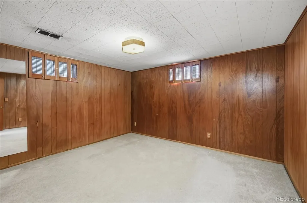 2182 W Briarwood Avenue Littleton CO 80120