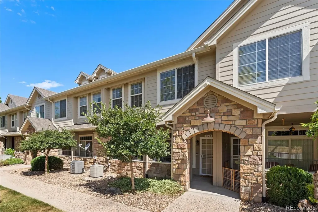 10050 E Gunnison Place Aurora CO 80247