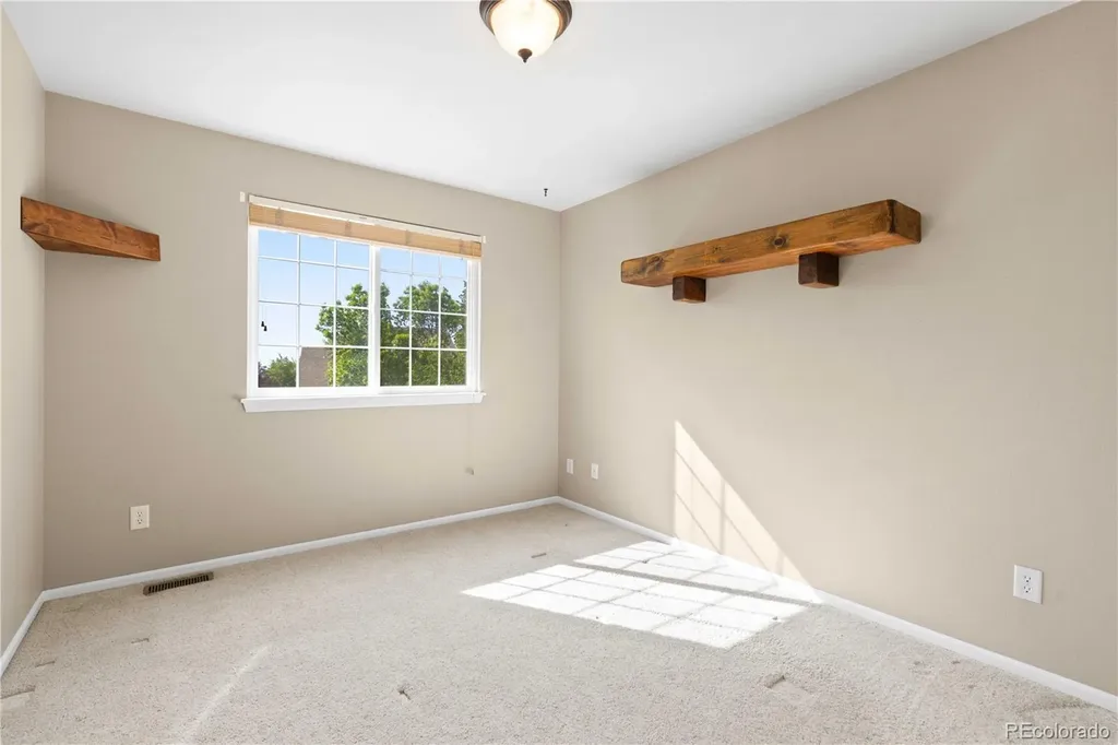 5688 S Winnipeg Street Aurora CO 80015