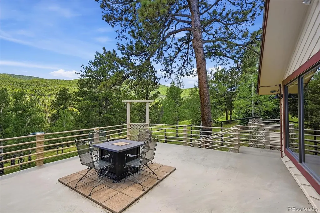 90 Rose Hip Lane Evergreen CO 80439