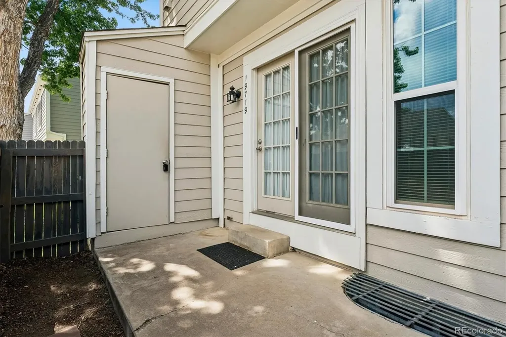 19719 Rosewood Court Parker CO 80138