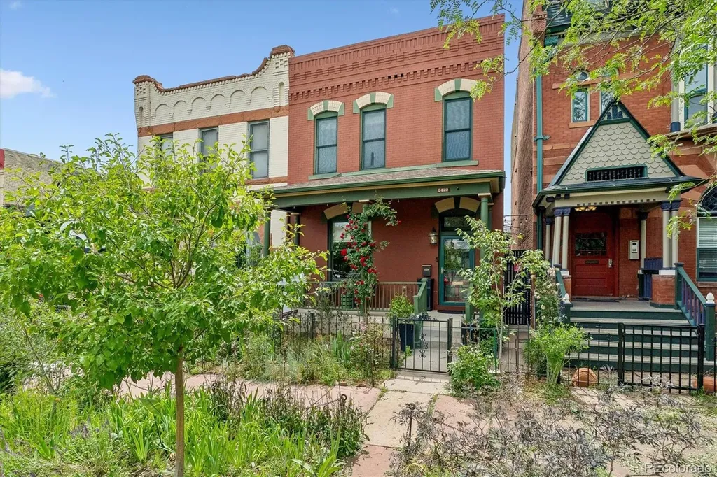 2422 Stout Street Denver CO 80205
