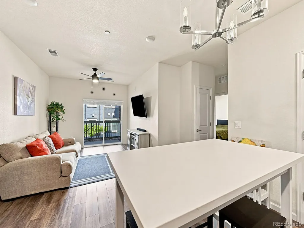 1841 S Dunkirk Street Aurora CO 80017