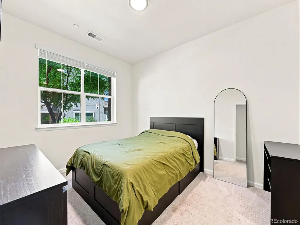 1841 S Dunkirk Street Aurora CO 80017