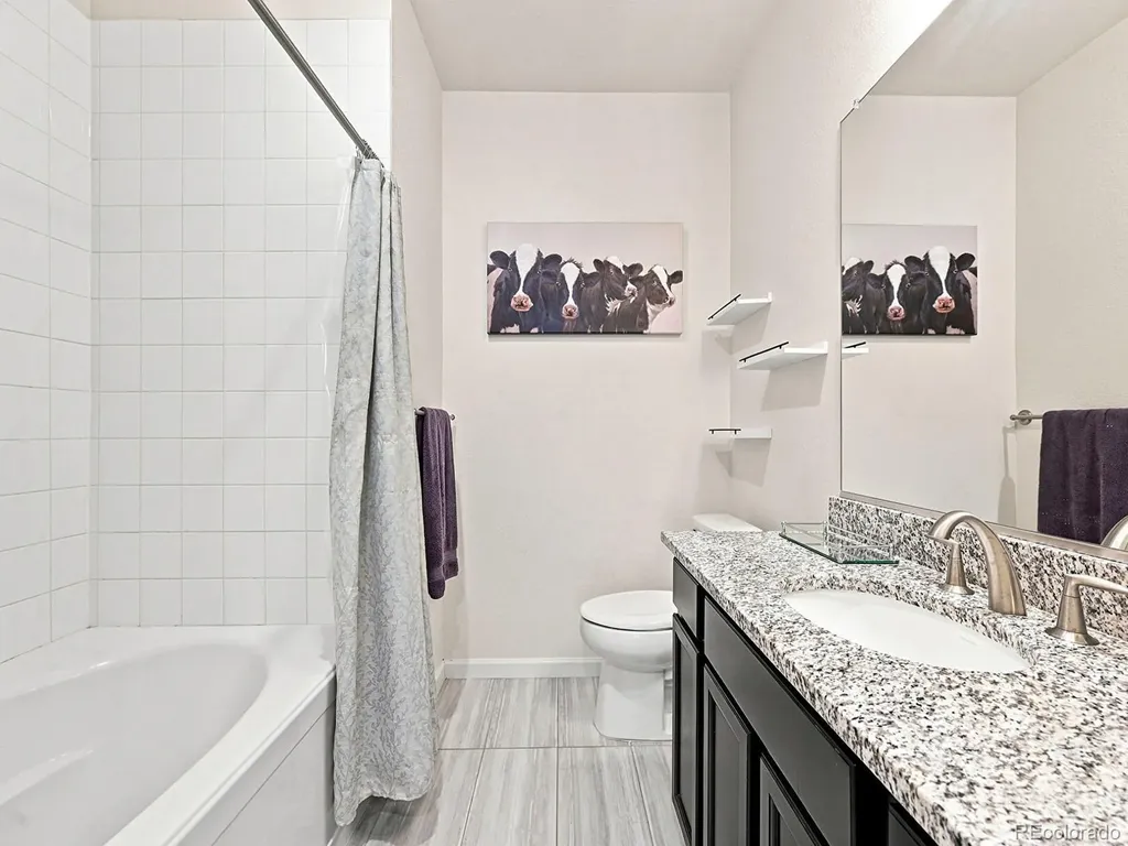 1841 S Dunkirk Street Aurora CO 80017