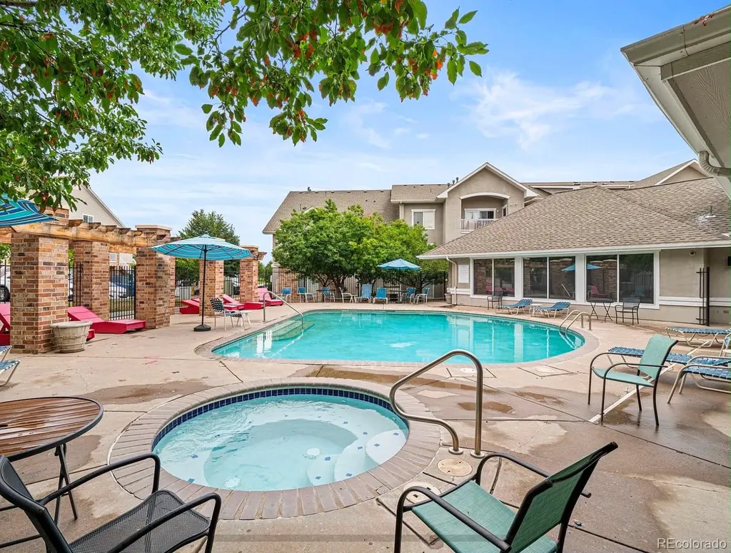 1841 S Dunkirk Street Aurora CO 80017
