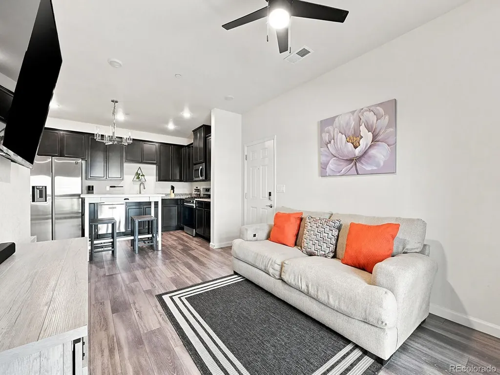 1841 S Dunkirk Street Aurora CO 80017