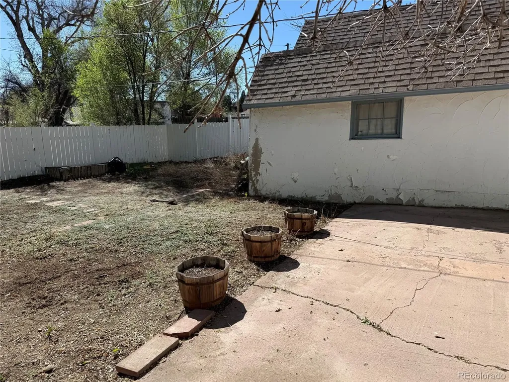 2118 West Street Pueblo CO 81003