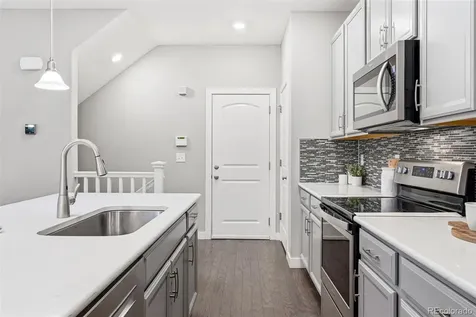 23201 E Jamison Drive Aurora CO 80016
