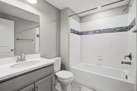 23201 E Jamison Drive Aurora CO 80016