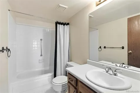 13902 E Marina Drive Aurora CO 80014