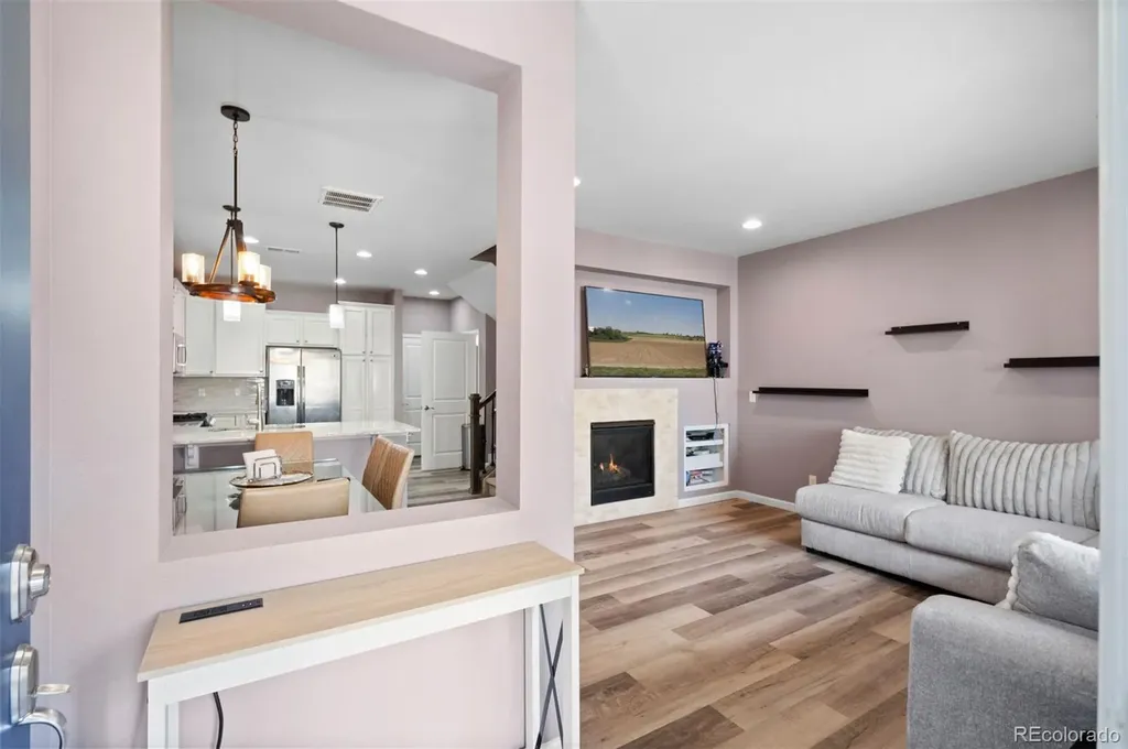 9077 E Phillips Lane Centennial CO 80112