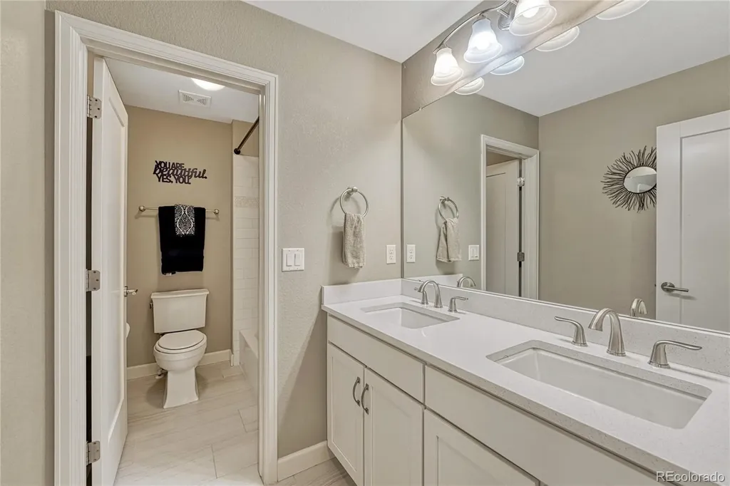 7289 S Millbrook Court Aurora CO 80016