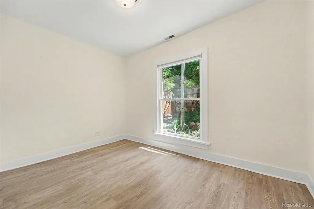 2061 S Pearl Street Denver CO 80210