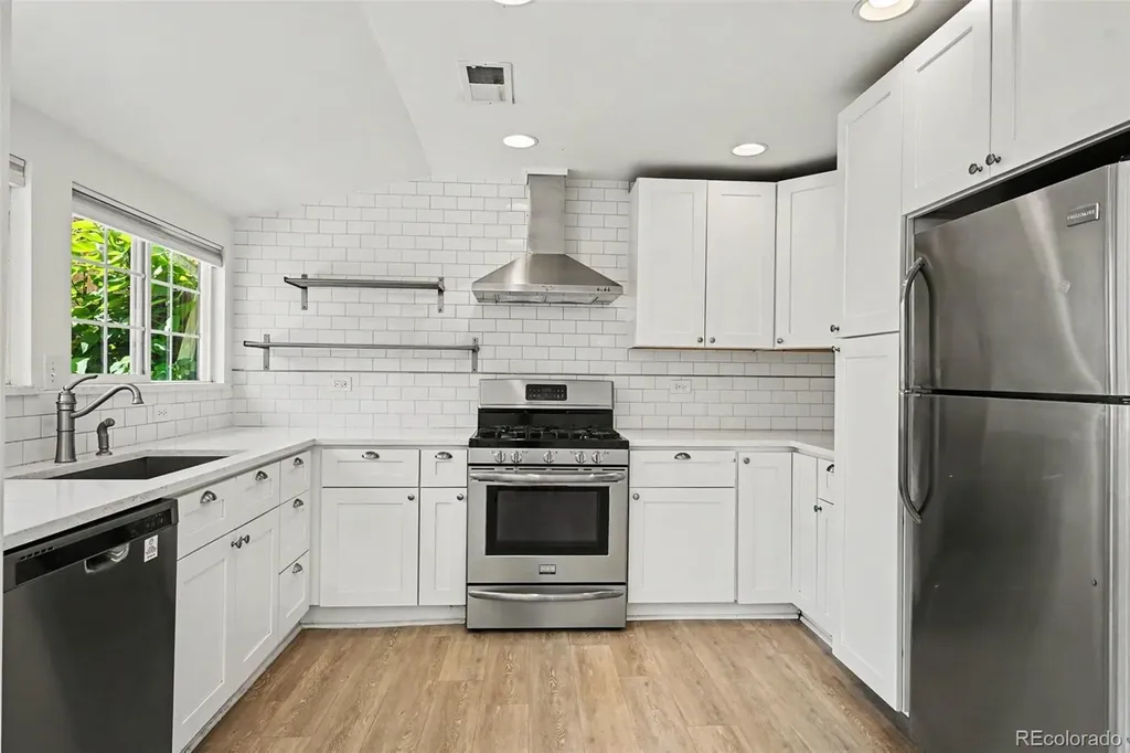 2061 S Pearl Street Denver CO 80210