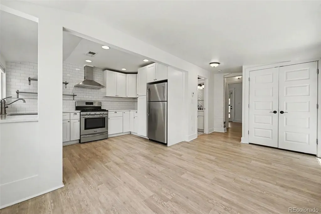 2061 S Pearl Street Denver CO 80210