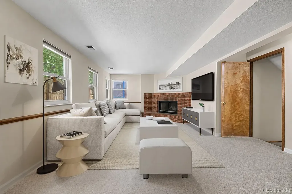 6004 Zang Way Arvada CO 80004
