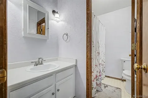 6004 Zang Way Arvada CO 80004