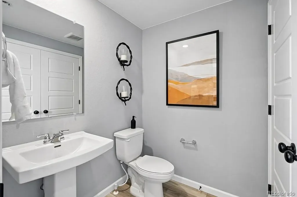 6860 Parterre Parkway N Thornton CO 80602