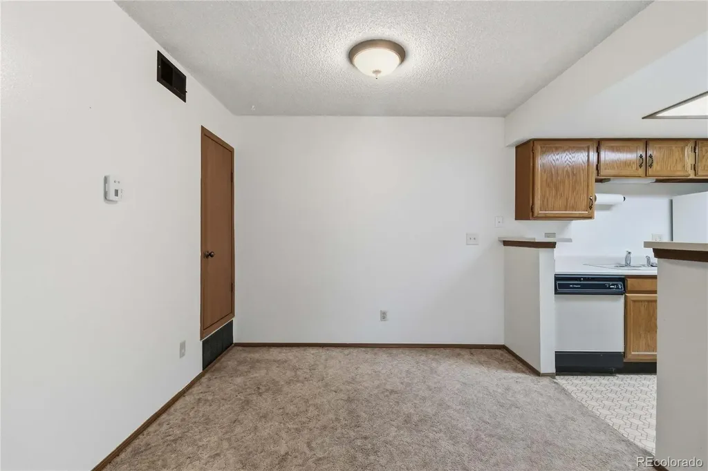 923 S Zeno Way Aurora CO 80017