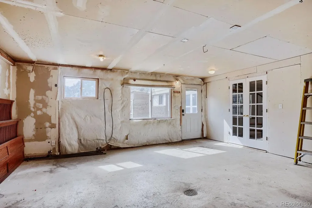 327 Virginia Street Idaho Springs CO 80452
