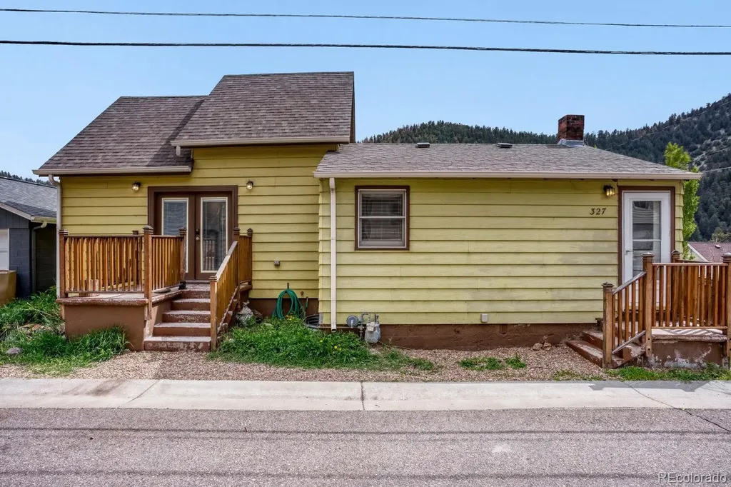 327 Virginia Street Idaho Springs CO 80452
