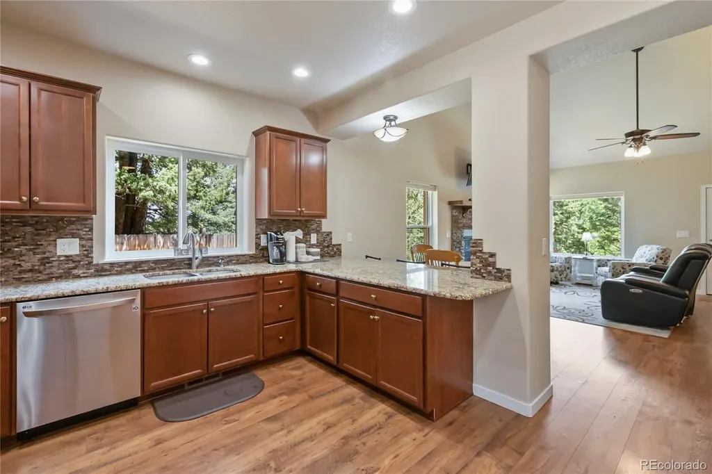 71 Mt Elbert Drive Florissant CO 80816
