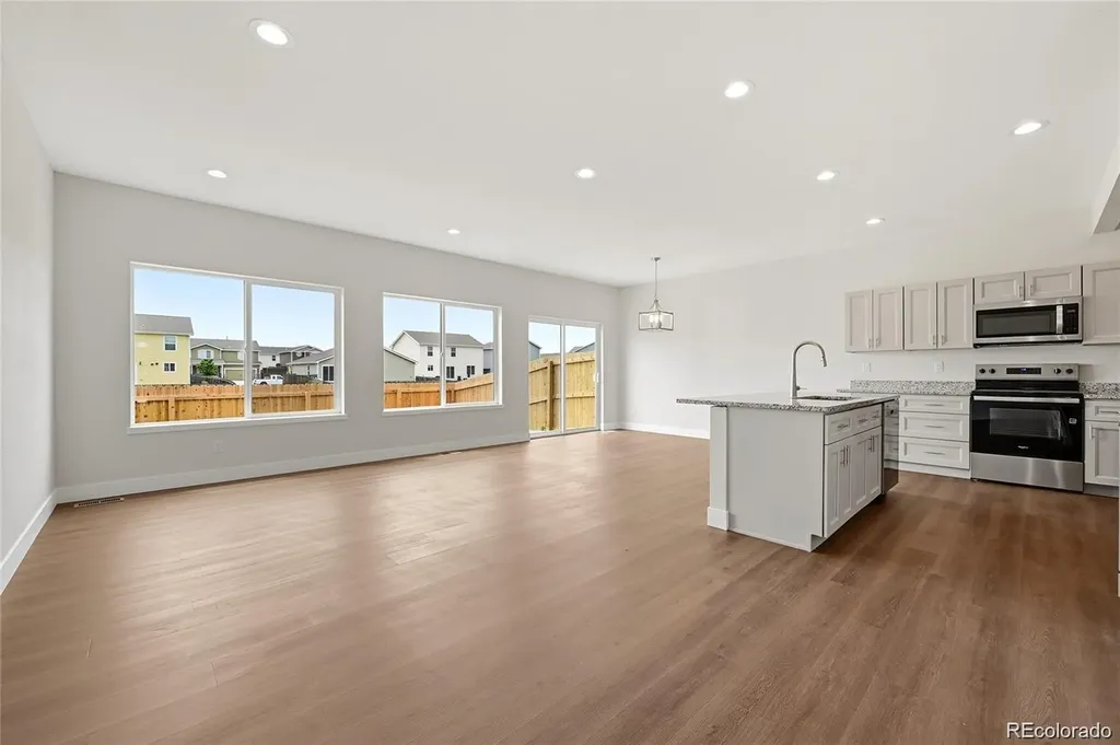 306 Bennett Avenue Bennett CO 80102