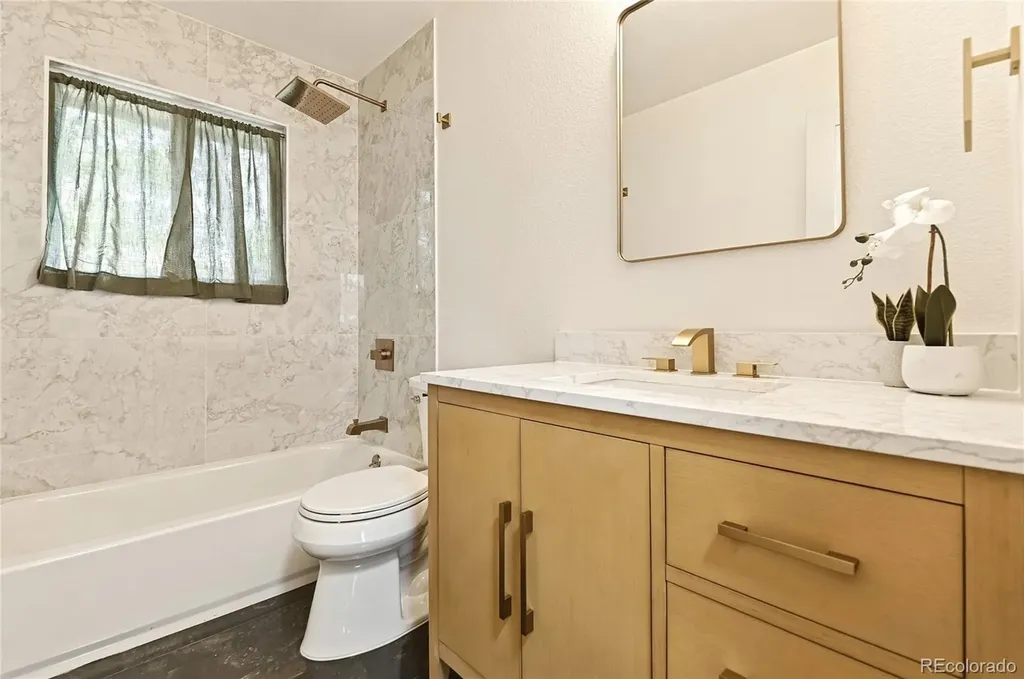 4260 Whitney Place Boulder CO 80305