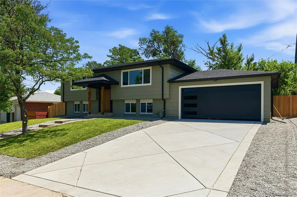 4260 Whitney Place Boulder CO 80305