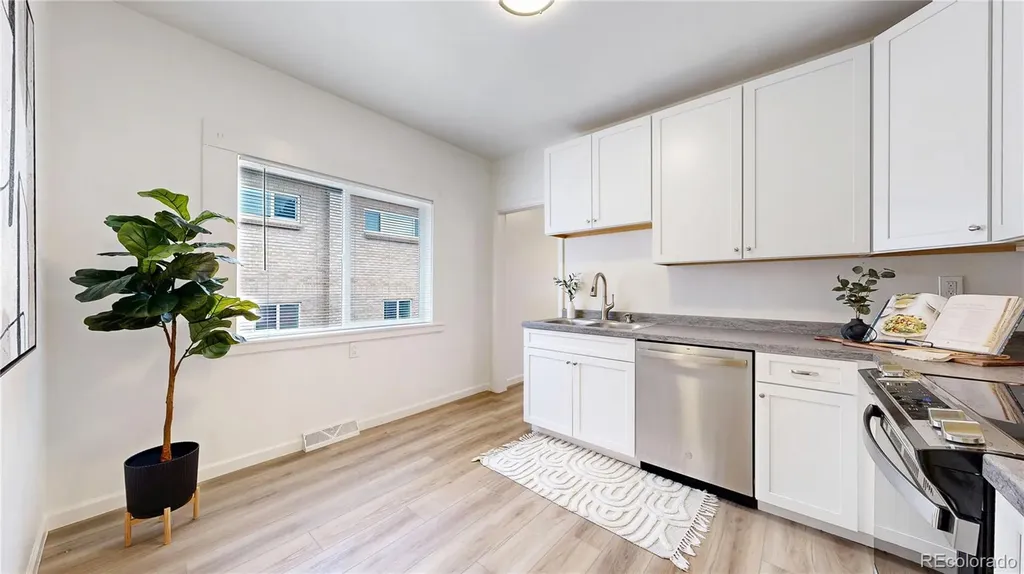 820 Knox Court Denver CO 80204