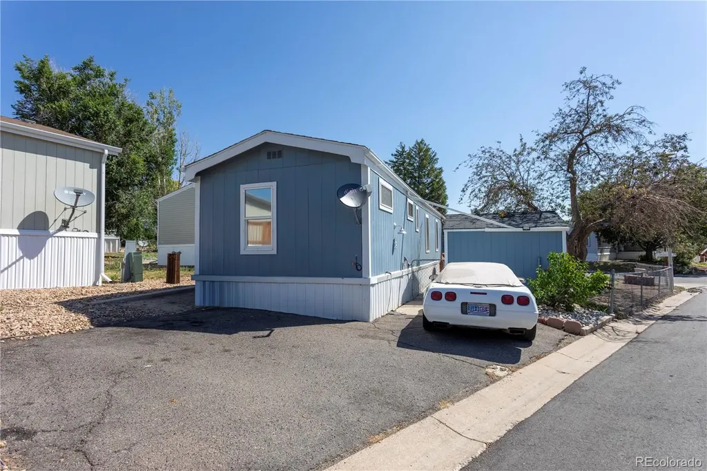 1801 NW 92 Avenue Denver CO 80260