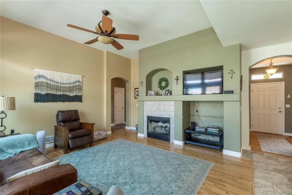 5212 Mt Audubon Street Longmont CO 80504