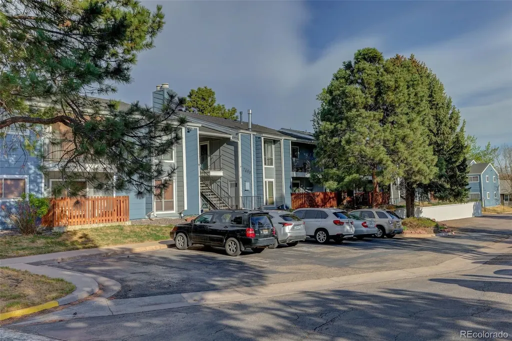 7205 S Gaylord Street Centennial CO 80122