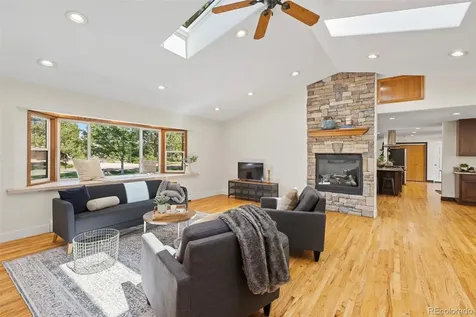 6650 S Billings Way Centennial CO 80111