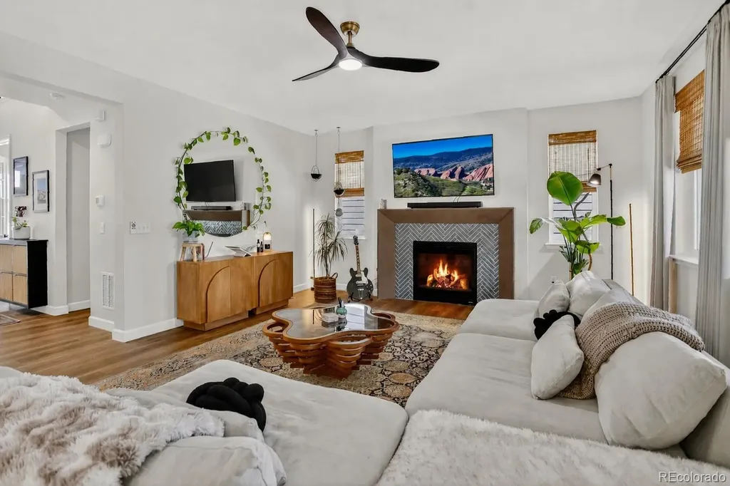 8940 Animas River Street Littleton CO 80125