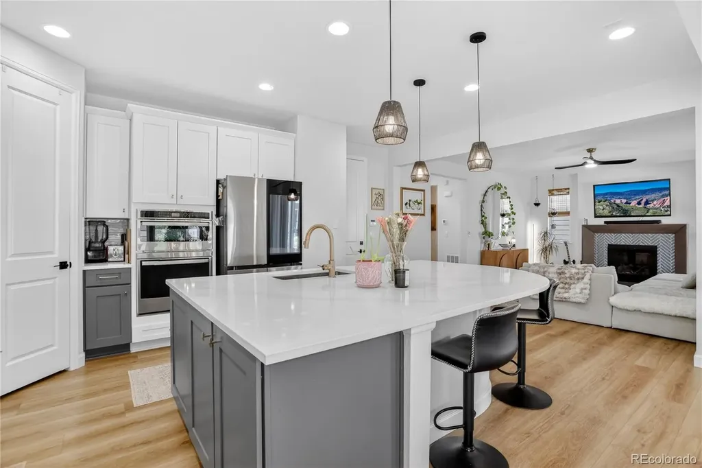 8940 Animas River Street Littleton CO 80125