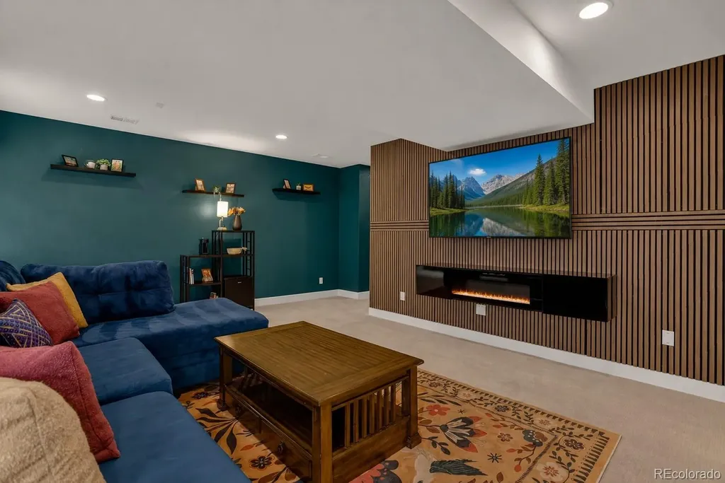 8940 Animas River Street Littleton CO 80125