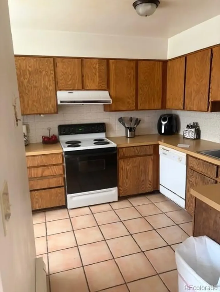 316 21st Avenue Longmont CO 80501