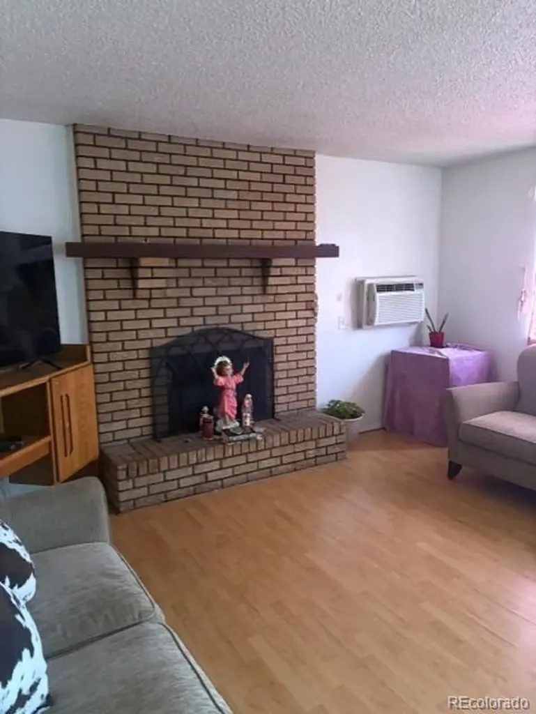 316 21st Avenue Longmont CO 80501