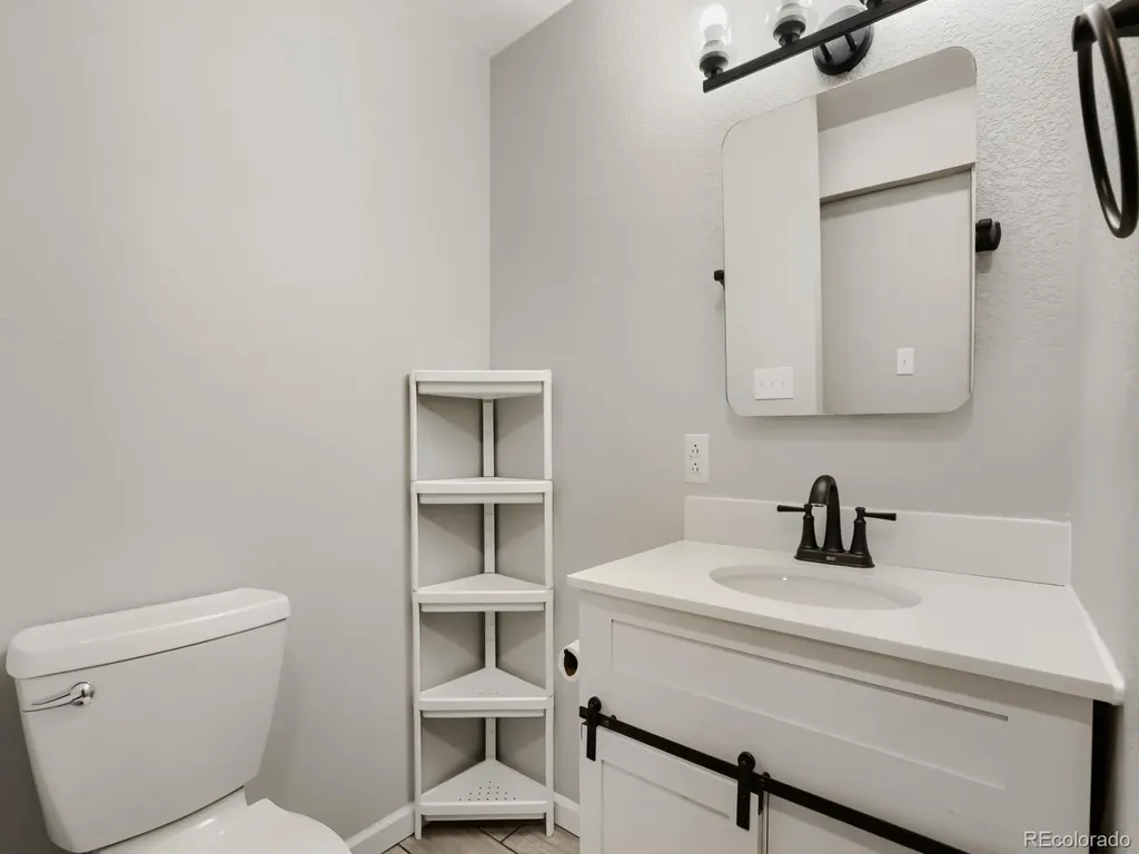 15057 E Louisiana Drive Aurora CO 80012