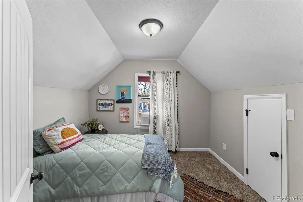 322 Nichols Court Colorado Springs CO 80905